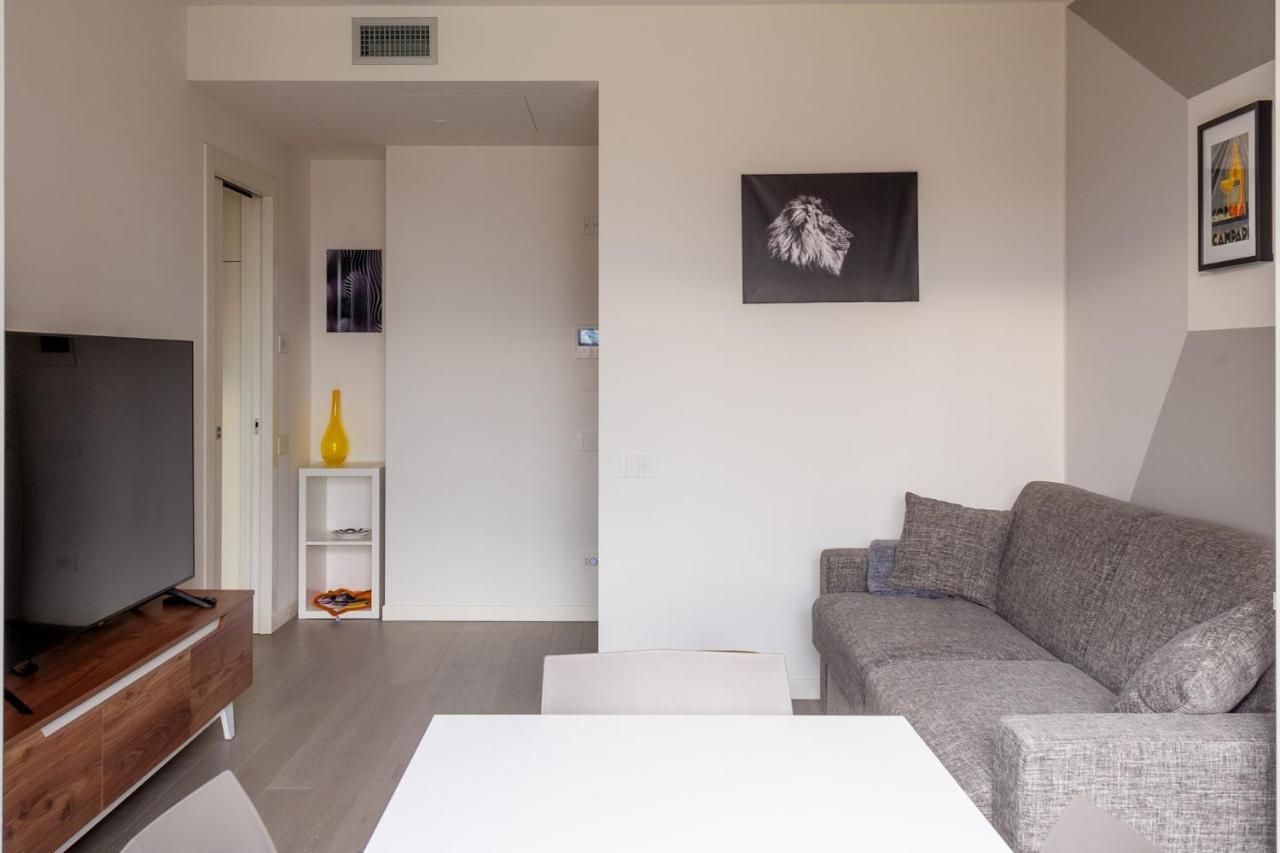 Bnbutler - Flavio Gioia, 5 - Appartamento Con Vista, Citylife Milano Ngoại thất bức ảnh